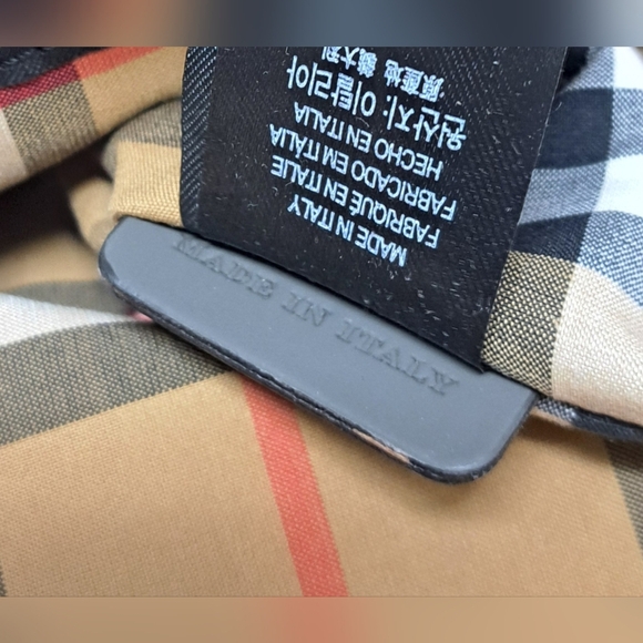 Burberry Women's Shoulder Bag Tote Nova Check Rainbow Pride Italy 19" x 15.5" - Picture 5 of 15